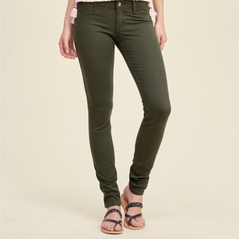 HOLLISTER olive skinny jean